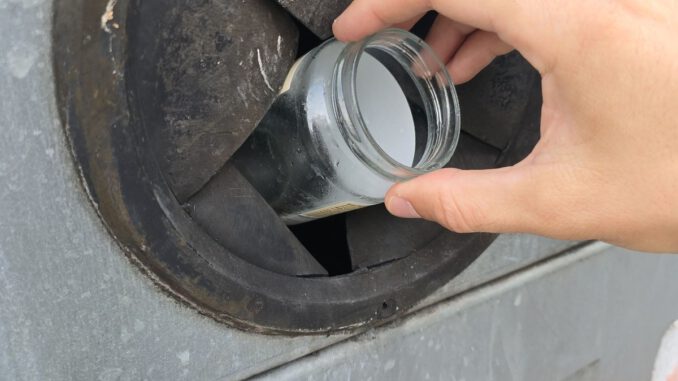 Altglasstandort im Pioneer Park verlegt und aus dem Einfahrtsbereich entfernt Altglasstandort im Pioneer Park verlegt und aus dem Einfahrtsbereich entfernt