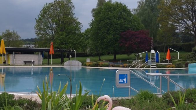 Freibad Hahn in Taunusstein öffnet am 16. Mai nach energetischer Modernisierung