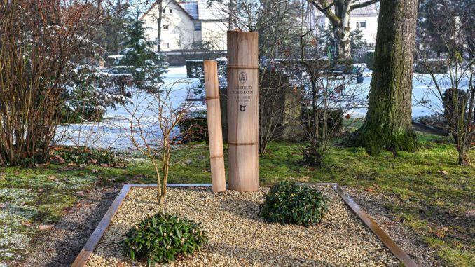 Hanau erklärt Grab von Gertrud Rosemann zur Ehrengrabstätte Hanau erklärt Grab von Gertrud Rosemann zur Ehrengrabstätte