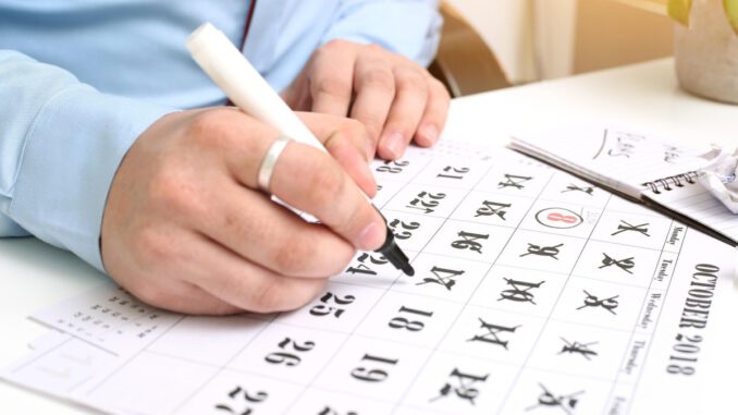 Kalender wiederverwenden für 2024: Praktische Tipps zum Wiederverwenden und Anpassen von Vorjahreskalendern