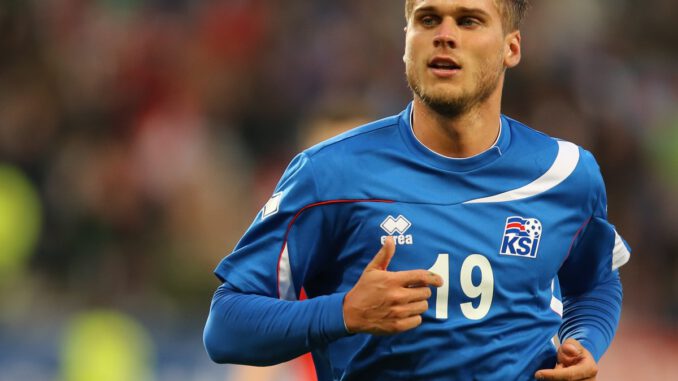 Rurik Gislason privat: Hat er eine Freundin oder Frau? Alles über Liebe, Karriere und Leben nach dem Fußball