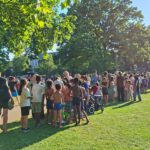 Sommerwiese in Wiesbaden endet mit großem Andrang und 300 Eisgutscheinen für Kinder