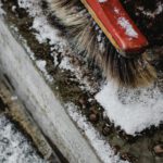 Walluf erinnert Anwohnerinnen und Anwohner an Räum- und Streupflicht im Winter