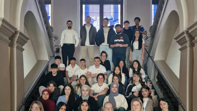 Wiesbaden empfängt Jugendliche aus Urretxu zu einwöchigem Kunstaustausch Wiesbaden empfängt Jugendliche aus Urretxu zu einwöchigem Kunstaustausch